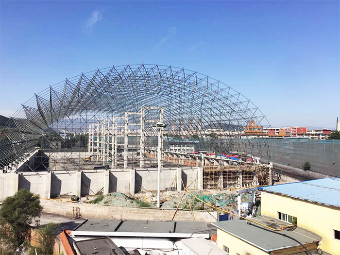 建阳华亭煤矿储煤棚网架工程